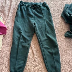 Green nike tech fleece sweatpants
